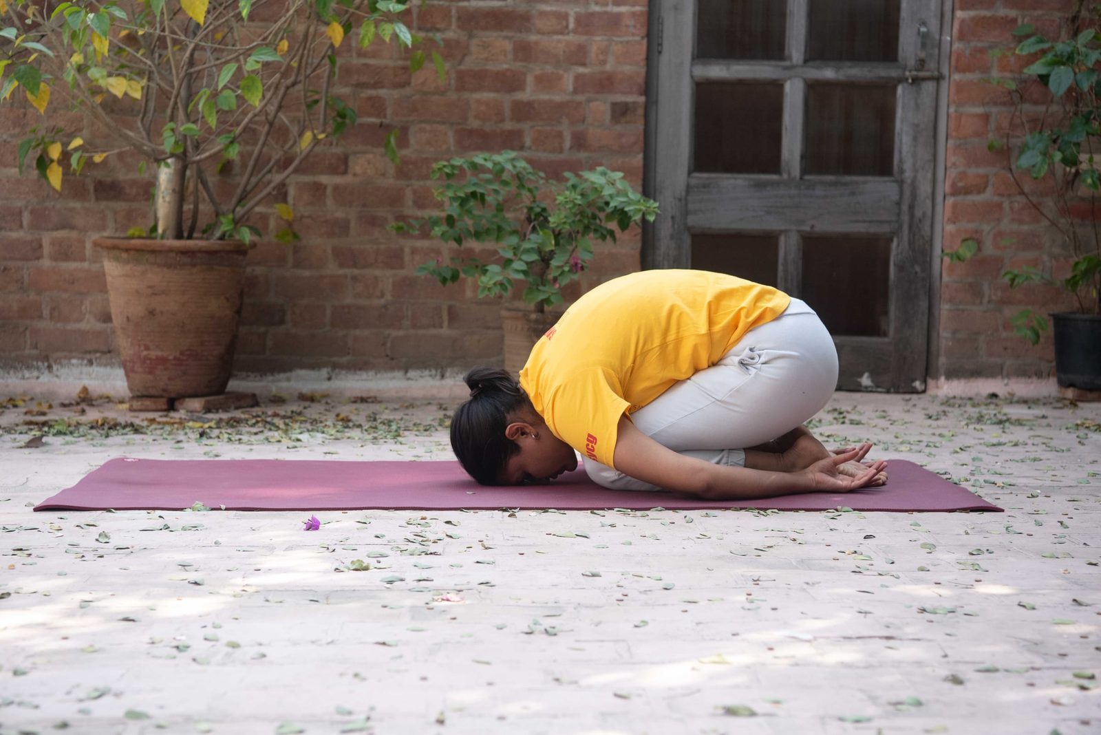 Shashankasana (Child’s pose)